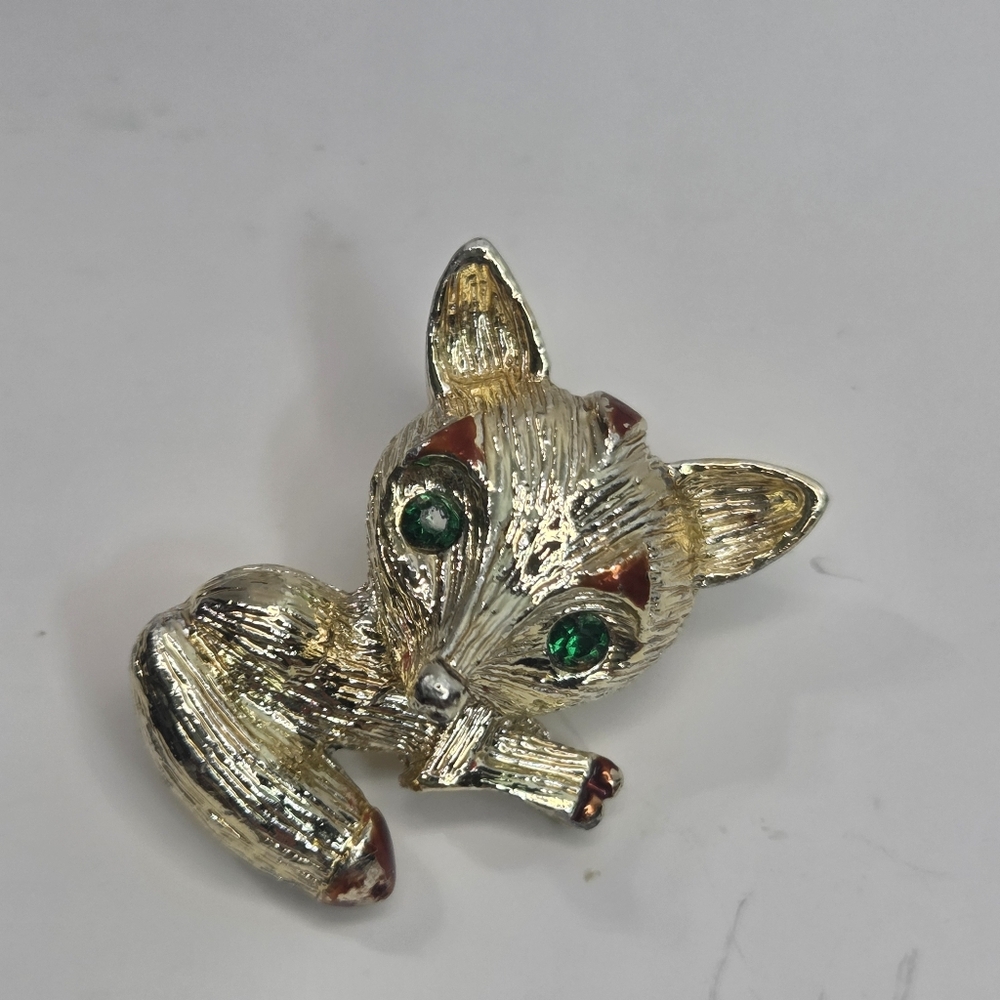 gerrys small gold tone Woodland Creature Fox brooch pin green rhinestone woodsy